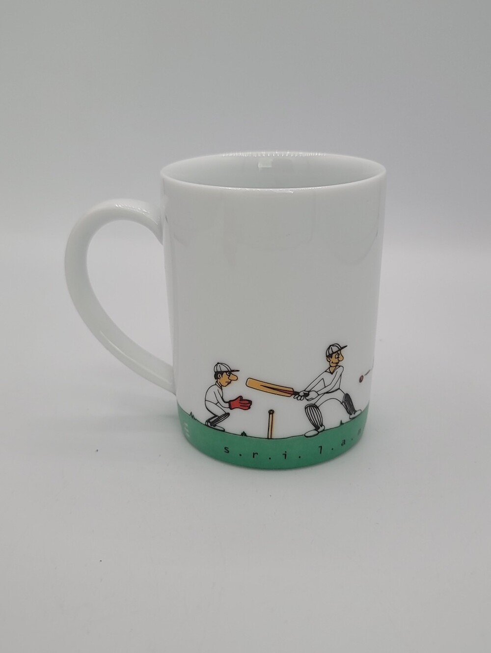 ODEL Sri Lanka Cricket Mug Cartoon Cricket Players Green White Coffee Cup